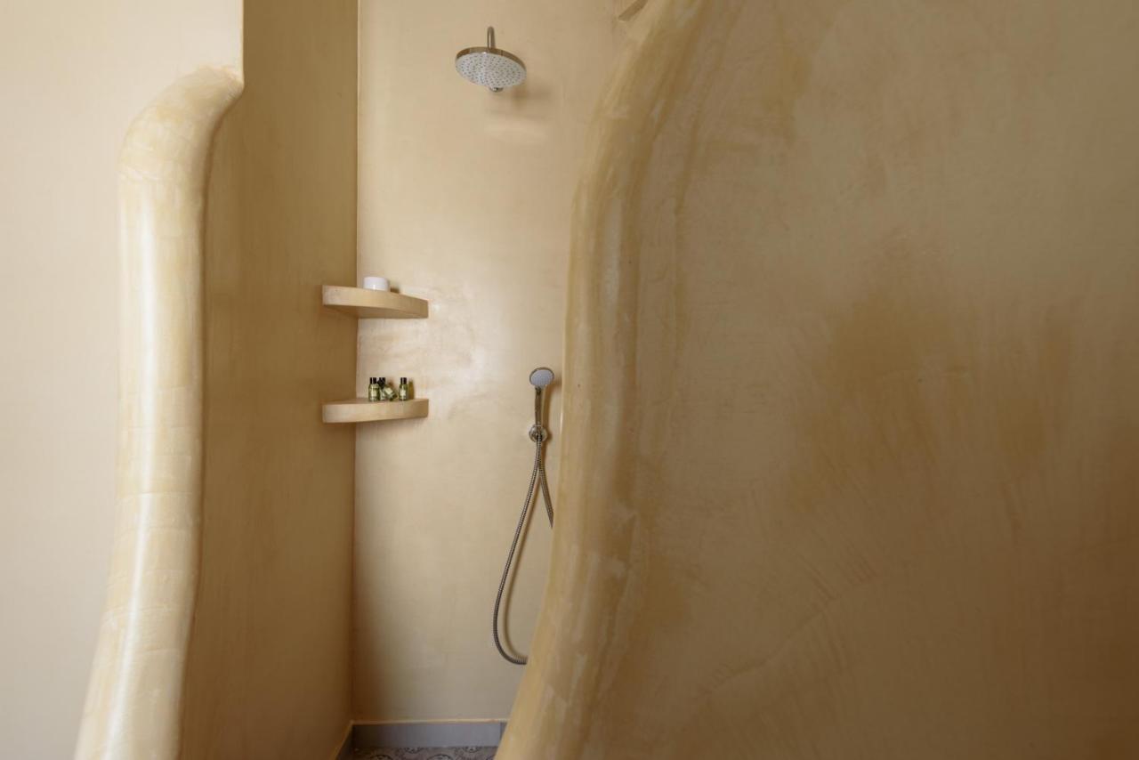 Ikies Santo Filoxenia Apartments カルテラドス エクステリア 写真
