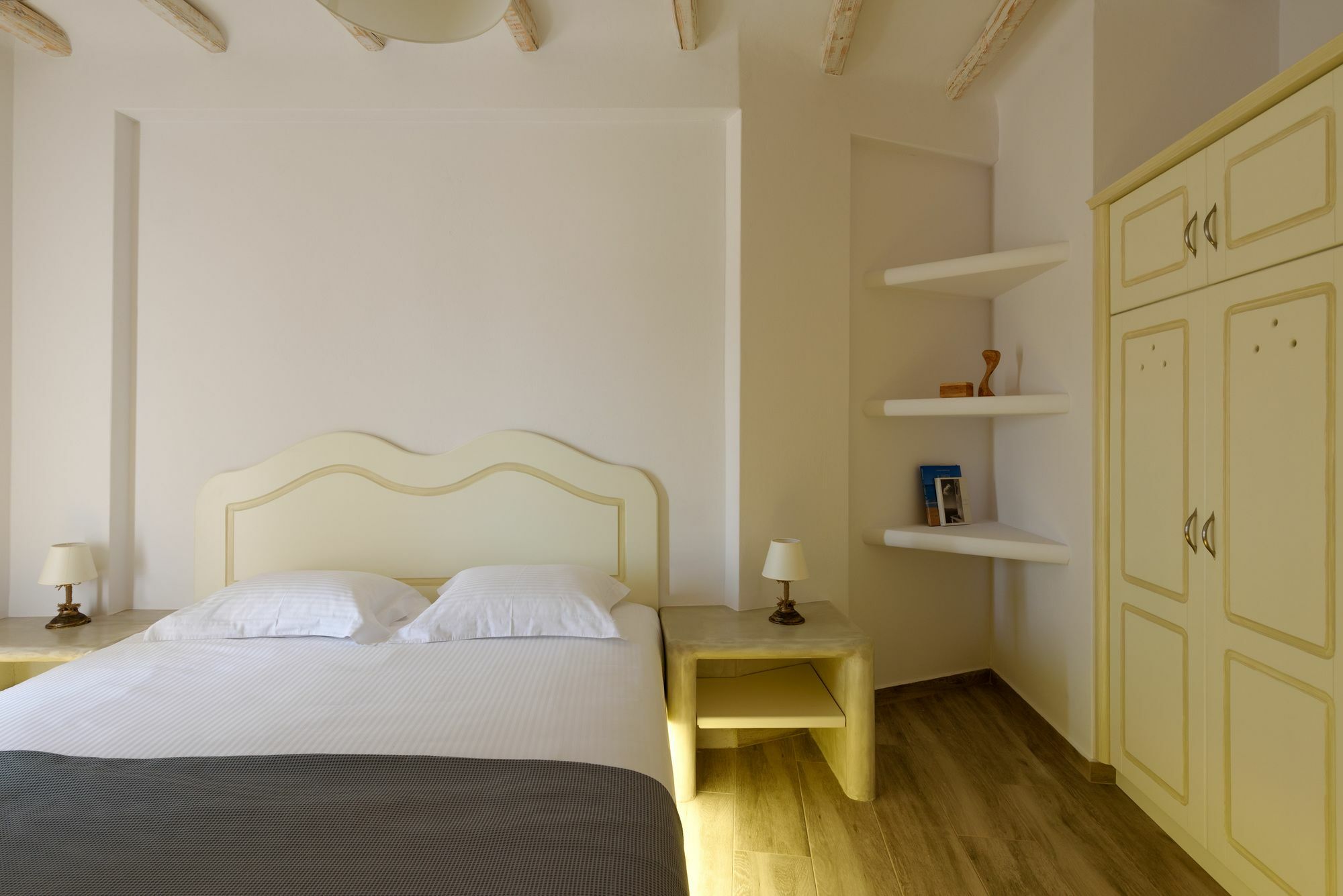 Ikies Santo Filoxenia Apartments カルテラドス エクステリア 写真